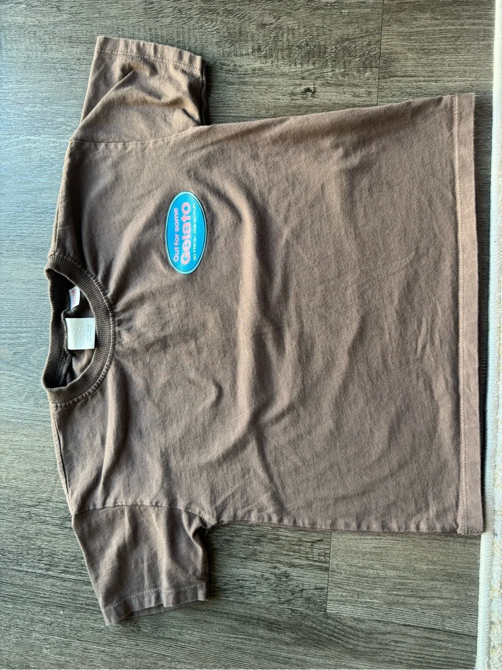 Zara Brown Tee with Blue & Pink Gelato Graphic - Picture 4 of 4